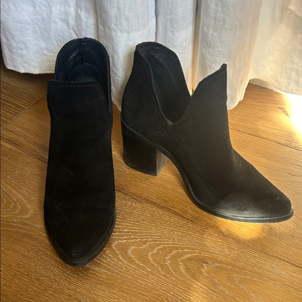 Steve Madden Black Suede V-Cut Ankle Booties